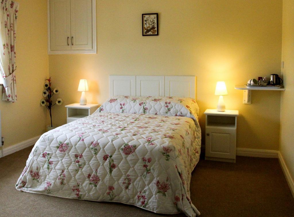 Arvagh The Arches Farmhouse B&B מראה חיצוני תמונה